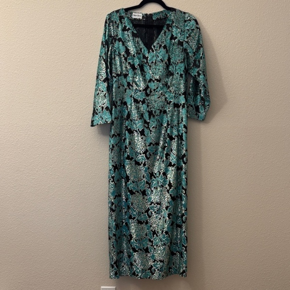 Neiman Marcus green and Black Floral burnout, Long Sleeve metallic Dress - Picture 4 of 10